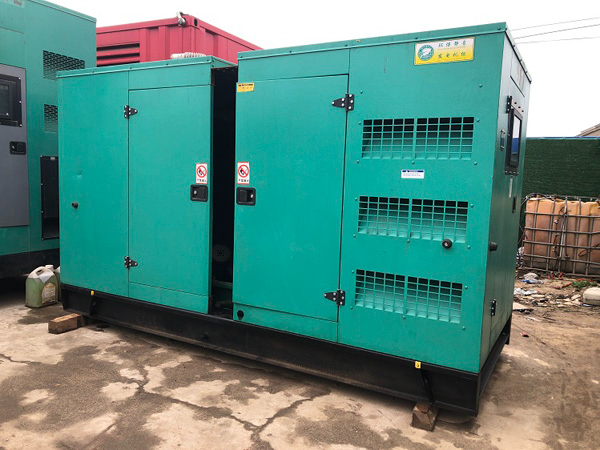 安宁怎样合理控制磷酸铁锂蓄电池的充放电倍率以延长其使用寿命？