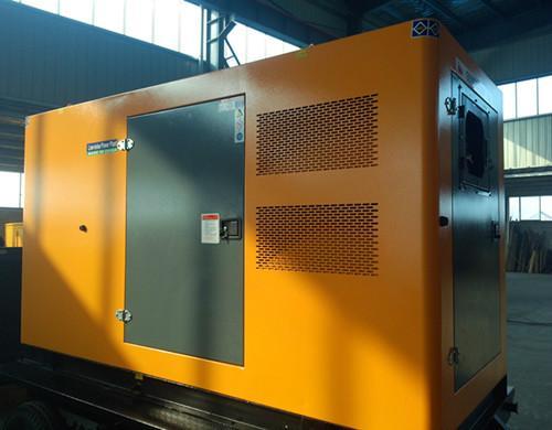 安宁汽油发电机组电瓶电解液的密度应该保持在什么范围？